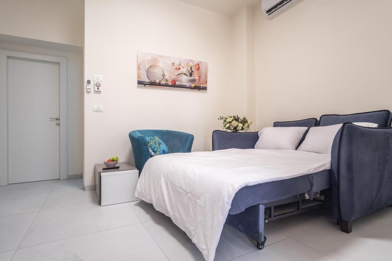 Port City Haifa - Luxury Apartments 50 Mtrs From The Beach 외부 사진