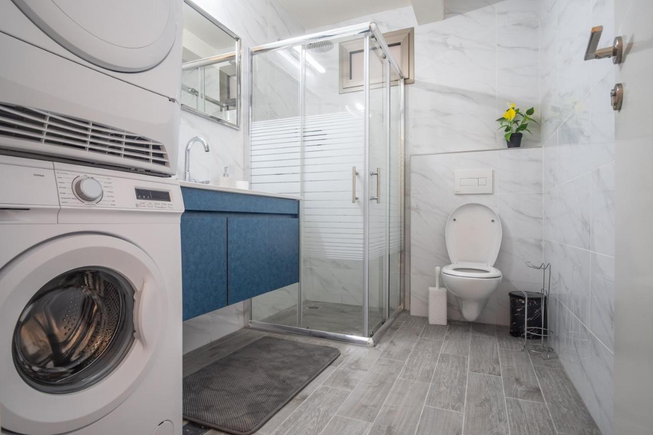 Port City Haifa - Luxury Apartments 50 Mtrs From The Beach 외부 사진